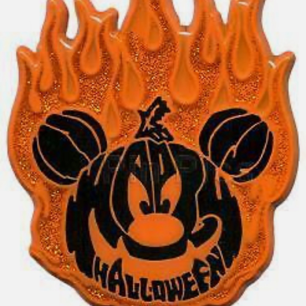 Halloween Mickey Pumpkin Flame Pin